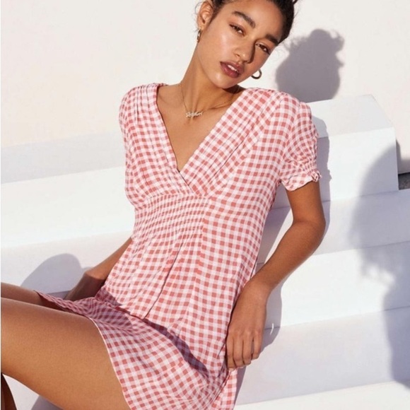 Urban Outfitters Red Plaid Smocked Mini Dress S Vacation Grunge Smocked 90’s Y2K - Picture 3 of 12